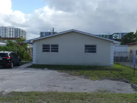 2226 Taylor Street Hollywood FL 33020