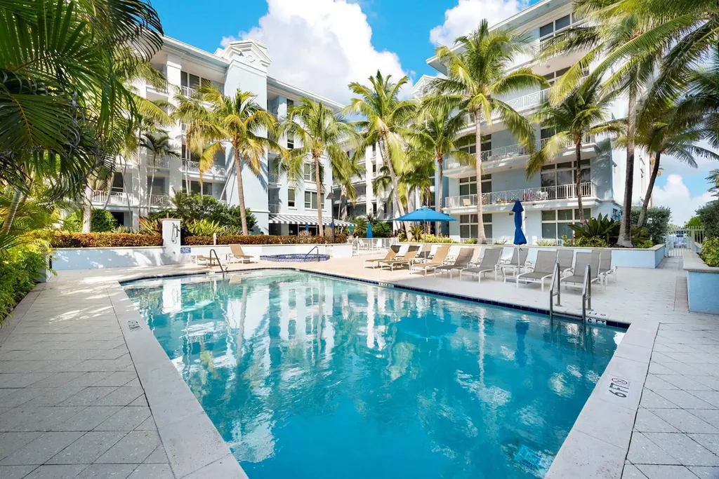 701 SE 21st Avenue Deerfield Beach FL 33441