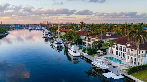 2833 NE 32nd Street Lighthouse Point FL 33064