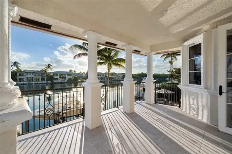 2833 NE 32nd Street Lighthouse Point FL 33064