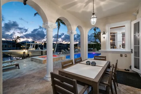 2833 NE 32nd Street Lighthouse Point FL 33064