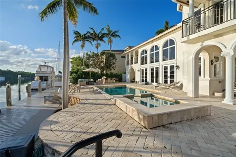 2833 NE 32nd Street Lighthouse Point FL 33064