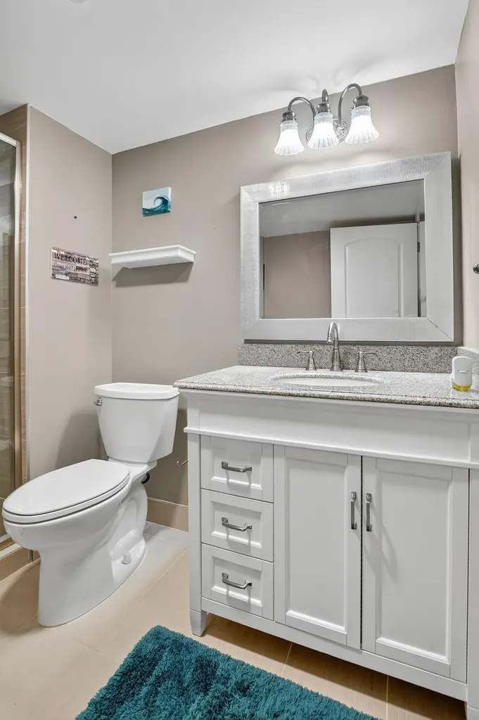 8310 Casa Del Lago Boca Raton FL 33433