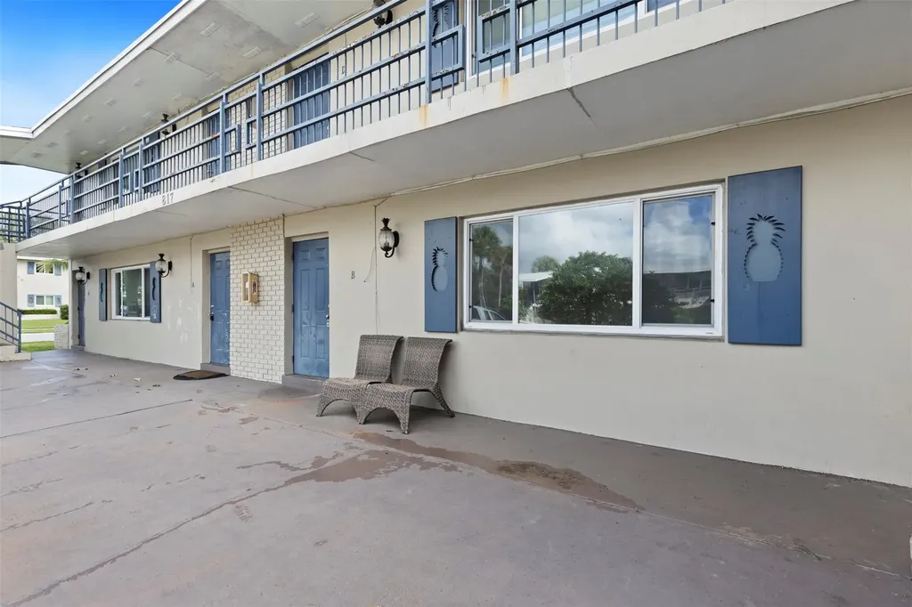 817 Lighthouse Drive North Palm Beach FL 33408