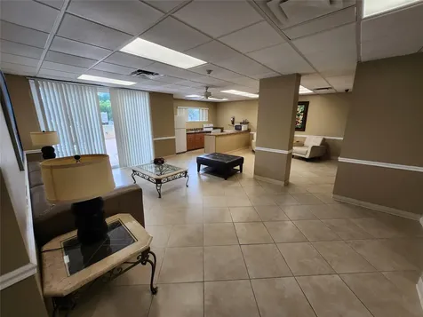 900 NE 18th Avenue Fort Lauderdale FL 33304