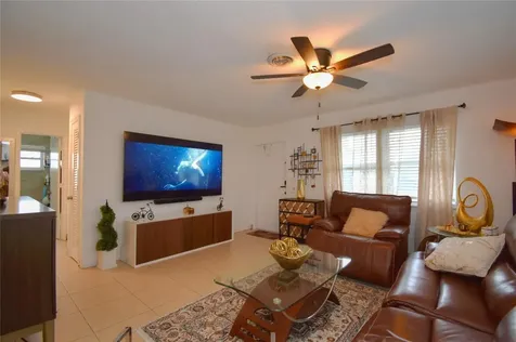 4804 NW 27th Terrace Fort Lauderdale FL 33309