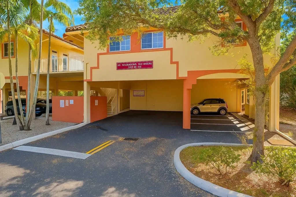 5595 Orange Drive Davie FL 33314