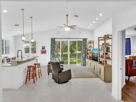 3580 Canary Palm Court Pompano Beach FL 33069