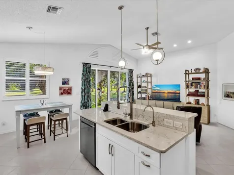 3580 Canary Palm Court Pompano Beach FL 33069
