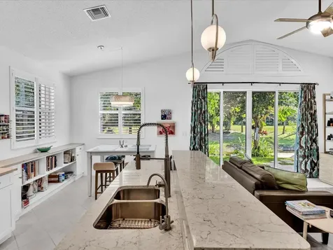 3580 Canary Palm Court Pompano Beach FL 33069