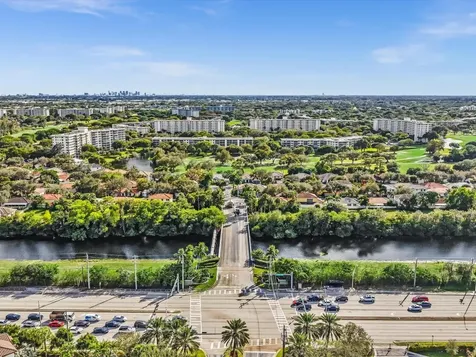 3580 Canary Palm Court Pompano Beach FL 33069
