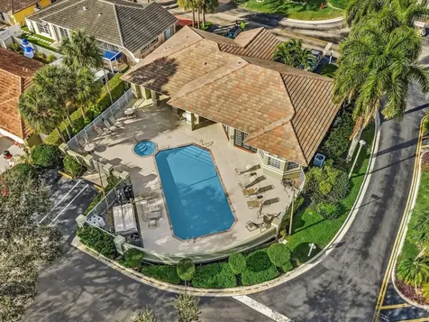 3580 Canary Palm Court Pompano Beach FL 33069