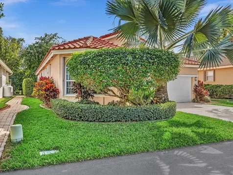 3580 Canary Palm Court Pompano Beach FL 33069