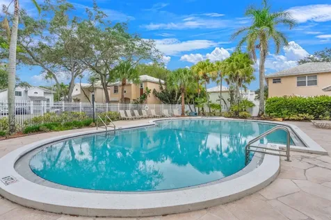 9918 NW 2nd Court Plantation FL 33324