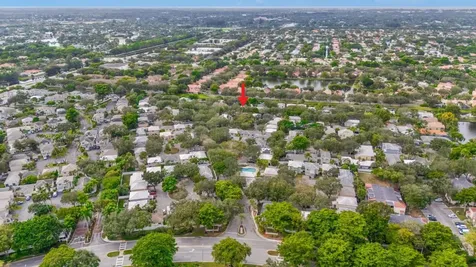 9918 NW 2nd Court Plantation FL 33324