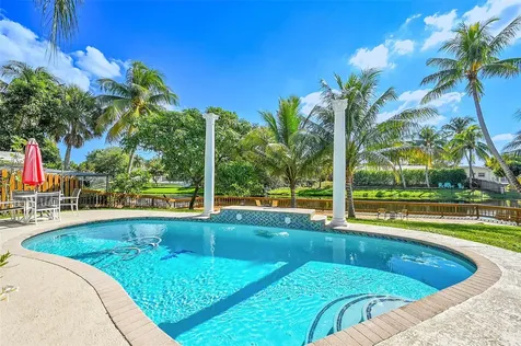 4230 NW 12th Street Coconut Creek FL 33066