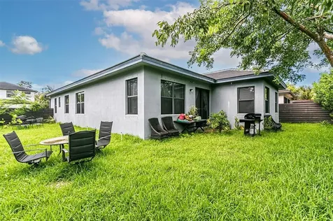 15901 SW 136th Way Miami FL 33196
