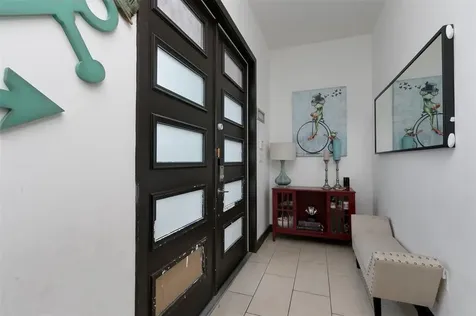 15901 SW 136th Way Miami FL 33196