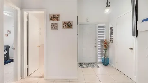 9801 NW 5th Court Plantation FL 33324