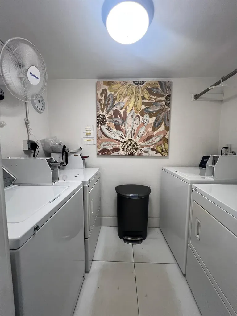 2811 NE 51st Street Fort Lauderdale FL 33308
