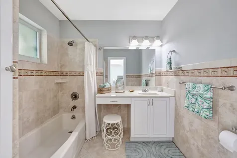 288 S Tradewinds Avenue Lauderdale By The Sea FL 33308