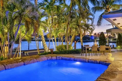 288 S Tradewinds Avenue Lauderdale By The Sea FL 33308