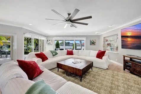 288 S Tradewinds Avenue Lauderdale By The Sea FL 33308