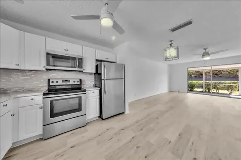 123 Amherst Lane Lake Worth FL 33467