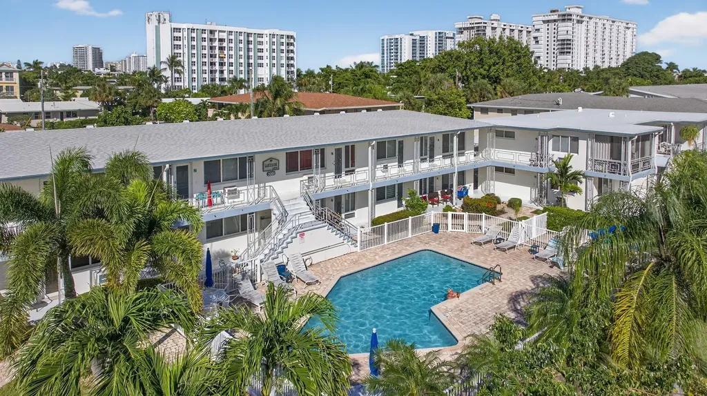 3201 SE 12th Street Pompano Beach FL 33062