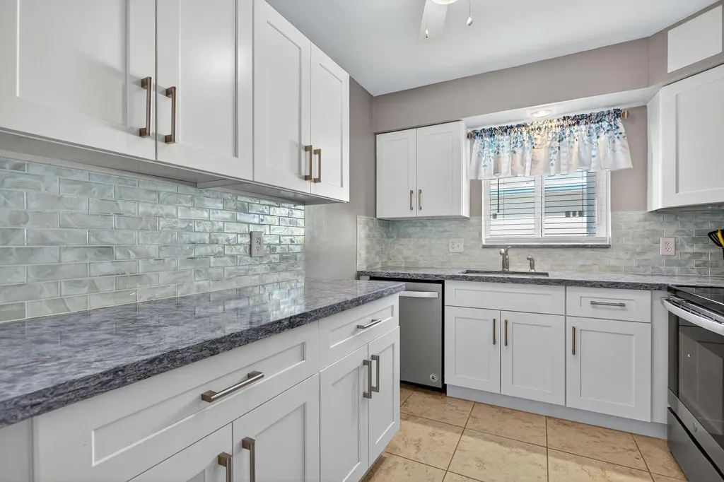 3201 SE 12th Street Pompano Beach FL 33062