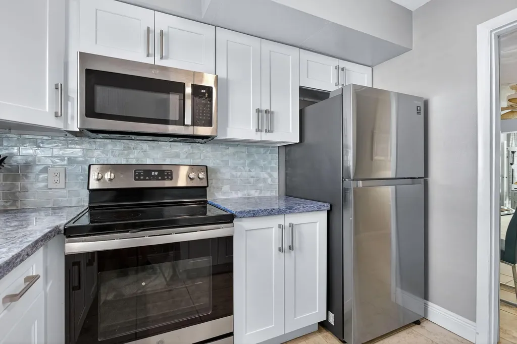 3201 SE 12th Street Pompano Beach FL 33062
