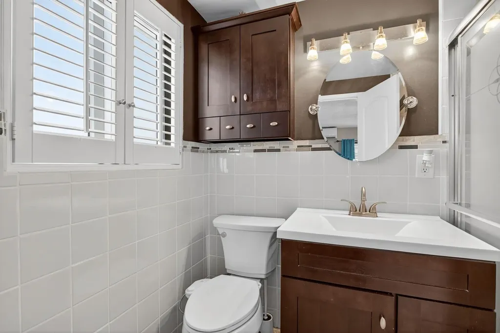 3201 SE 12th Street Pompano Beach FL 33062