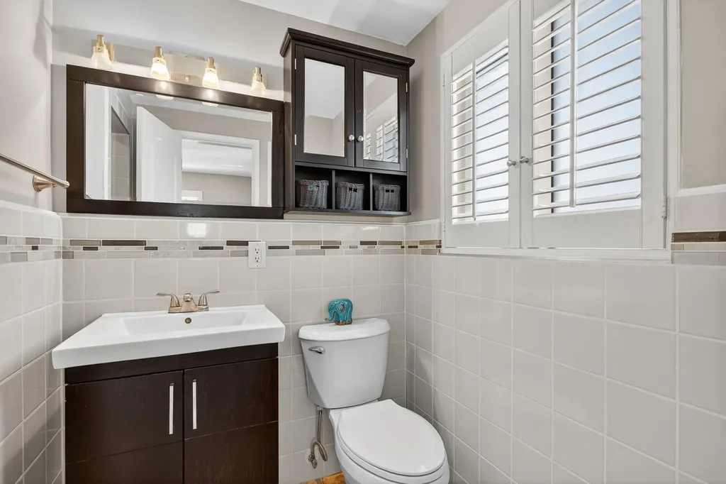 3201 SE 12th Street Pompano Beach FL 33062
