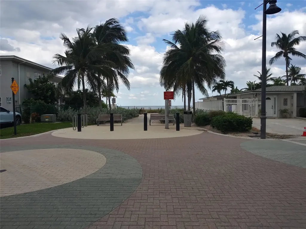 3201 SE 12th Street Pompano Beach FL 33062