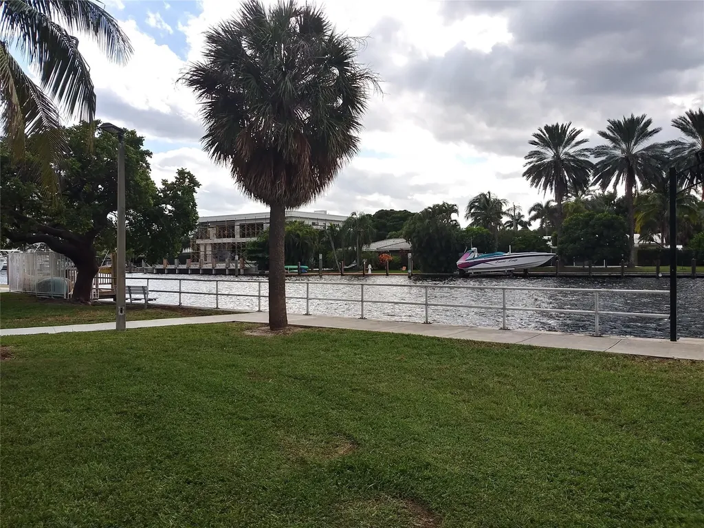 3201 SE 12th Street Pompano Beach FL 33062