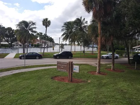 3201 SE 12th Street Pompano Beach FL 33062