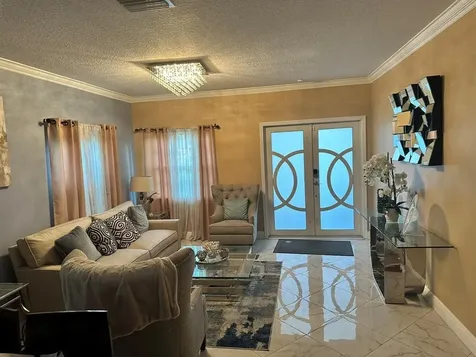 9821 NW 22 Street Pembroke Pines FL 33024