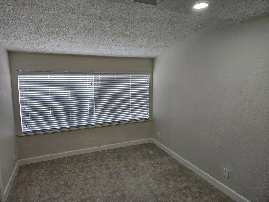 4729 NW 4th Terrace Deerfield Beach FL 33064