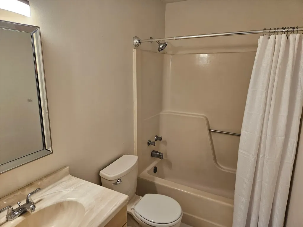 4729 NW 4th Terrace Deerfield Beach FL 33064