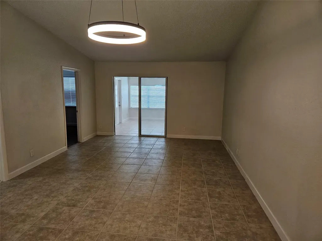 4729 NW 4th Terrace Deerfield Beach FL 33064