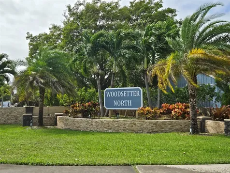 4729 NW 4th Terrace Deerfield Beach FL 33064