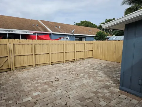4729 NW 4th Terrace Deerfield Beach FL 33064