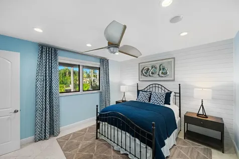 2341 NE 48 Court Lighthouse Point FL 33064