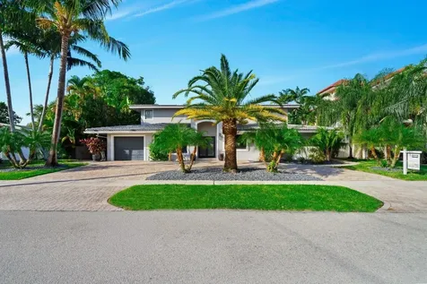 2341 NE 48 Court Lighthouse Point FL 33064