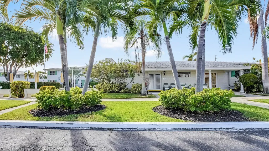 6263 NE 19th Avenue Fort Lauderdale FL 33308