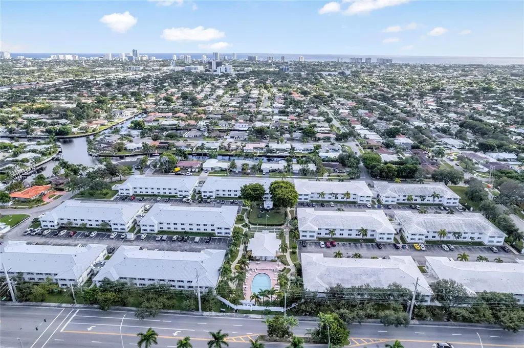 6263 NE 19th Avenue Fort Lauderdale FL 33308