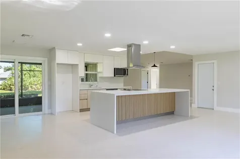 5740 36th Place Vero Beach FL 32966