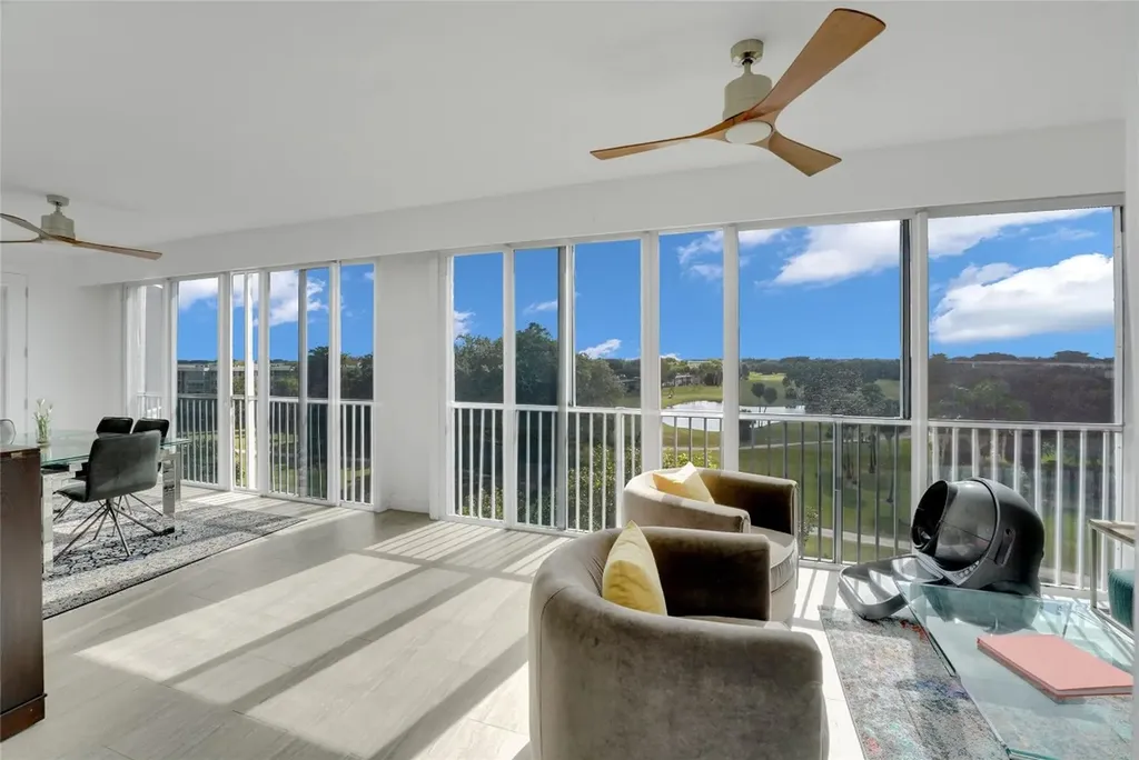 4114 W Palm Aire Drive Pompano Beach FL 33069