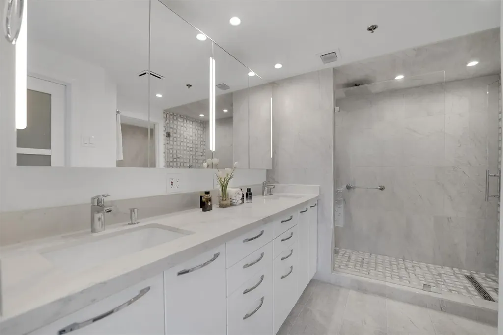4114 W Palm Aire Drive Pompano Beach FL 33069