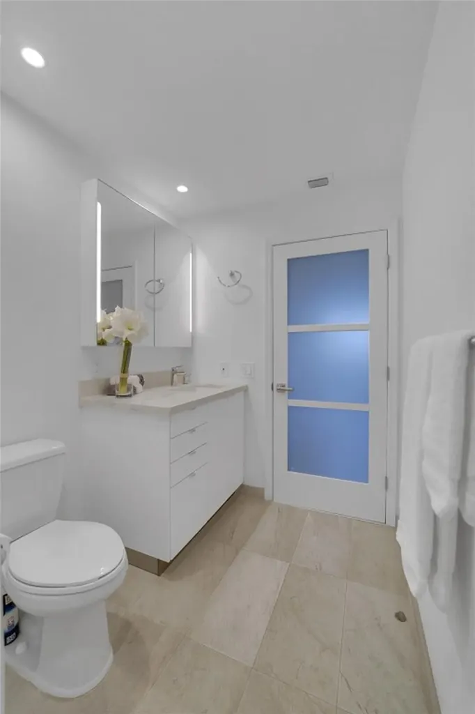 4114 W Palm Aire Drive Pompano Beach FL 33069